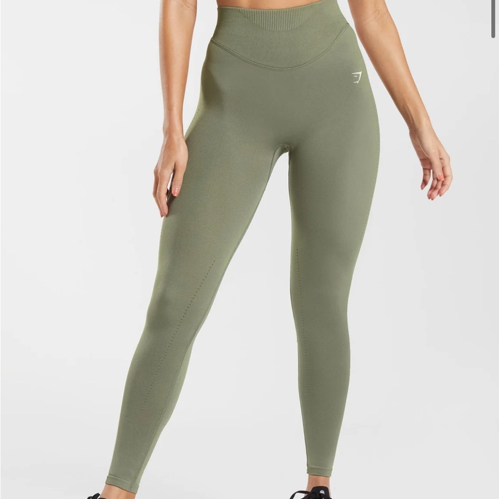 Gymshark sweat seamless leggings in dusty olive